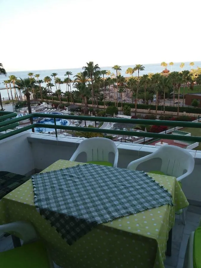 아파트 Apartamentos Altamira 아데제